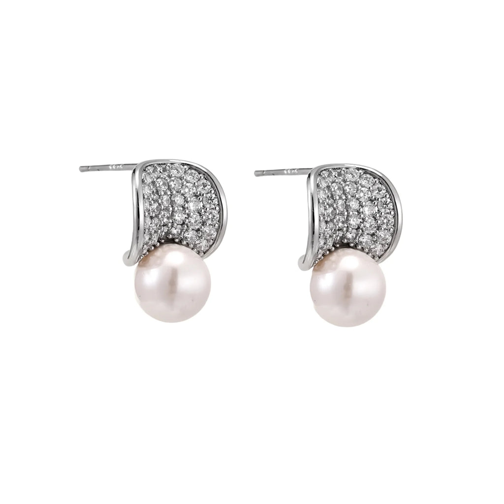 Luna Pearl Dome Studs