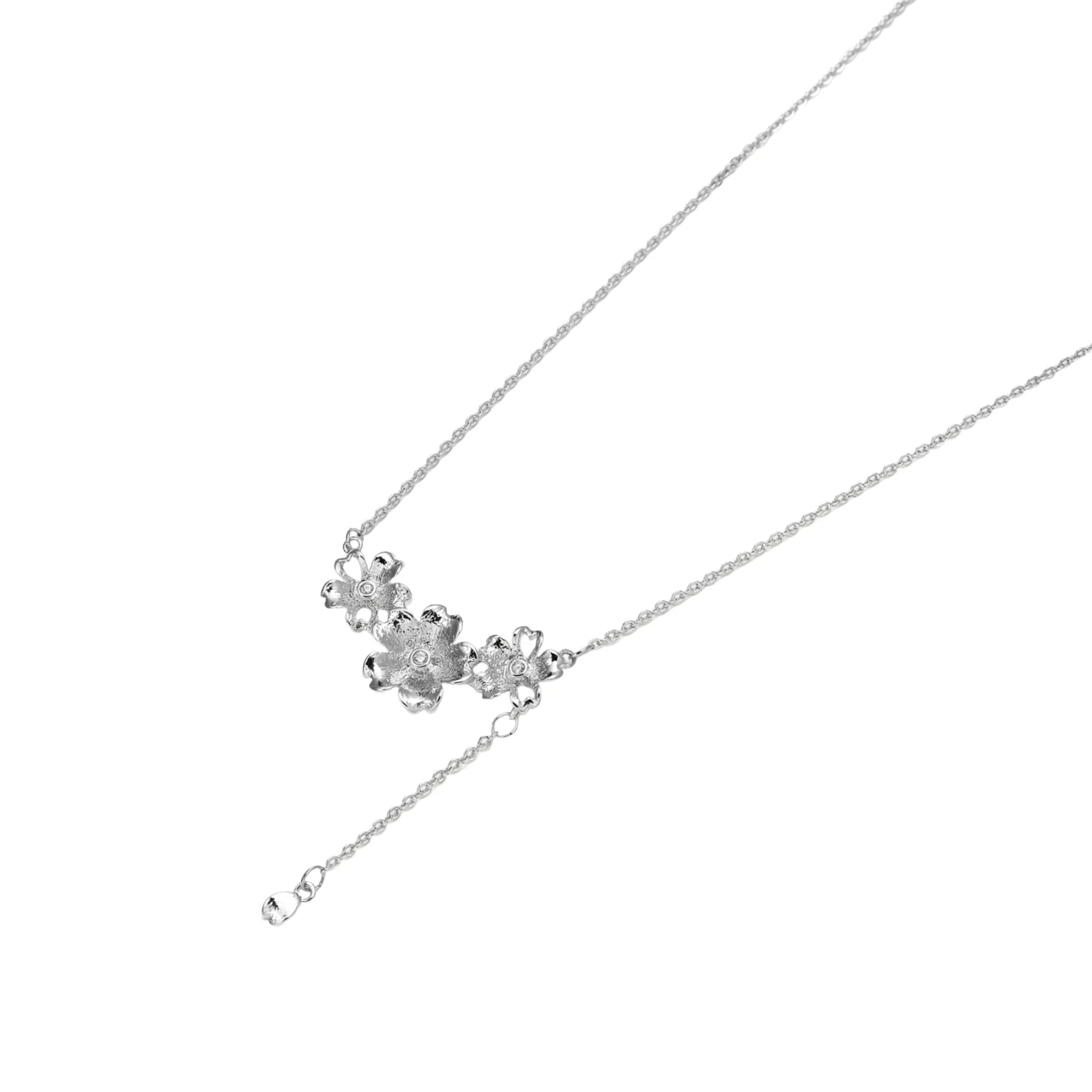 Silver Bloom Lariat