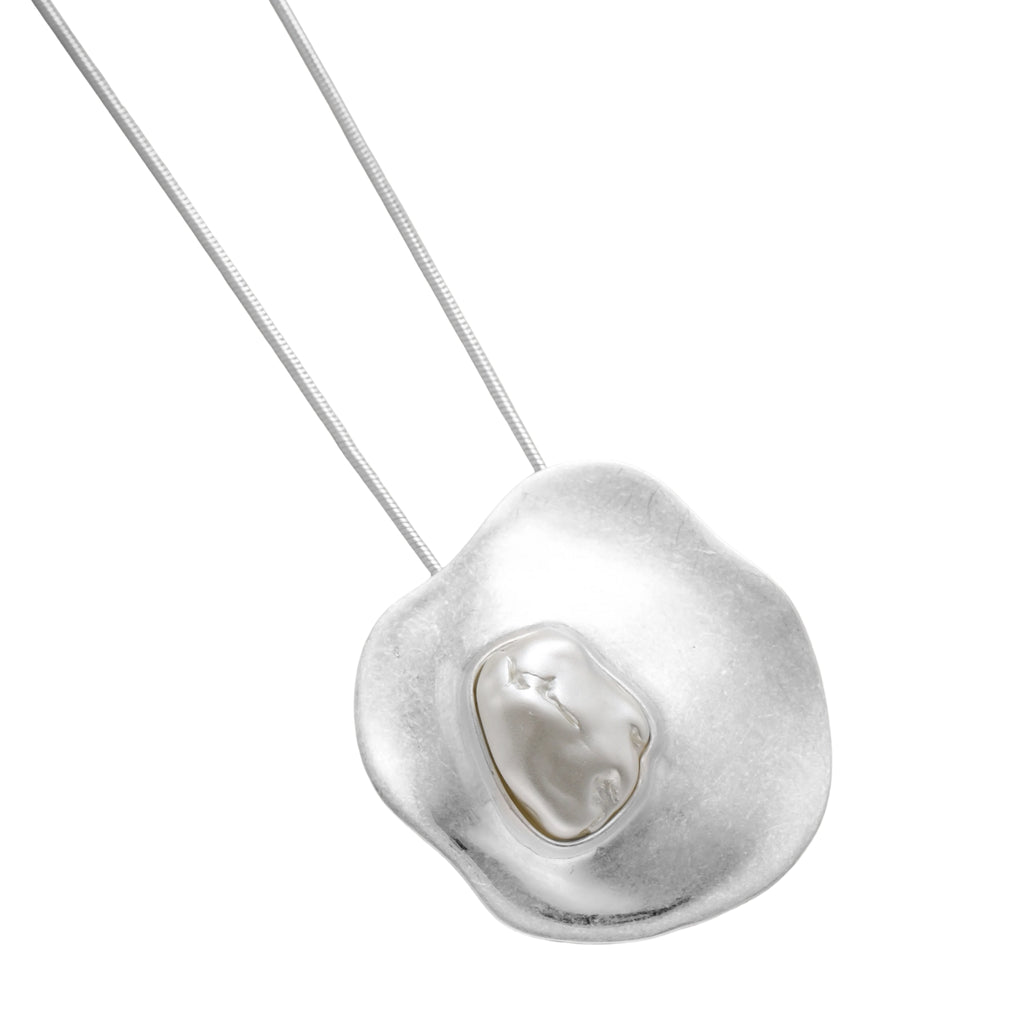 Golden Flow Necklace
