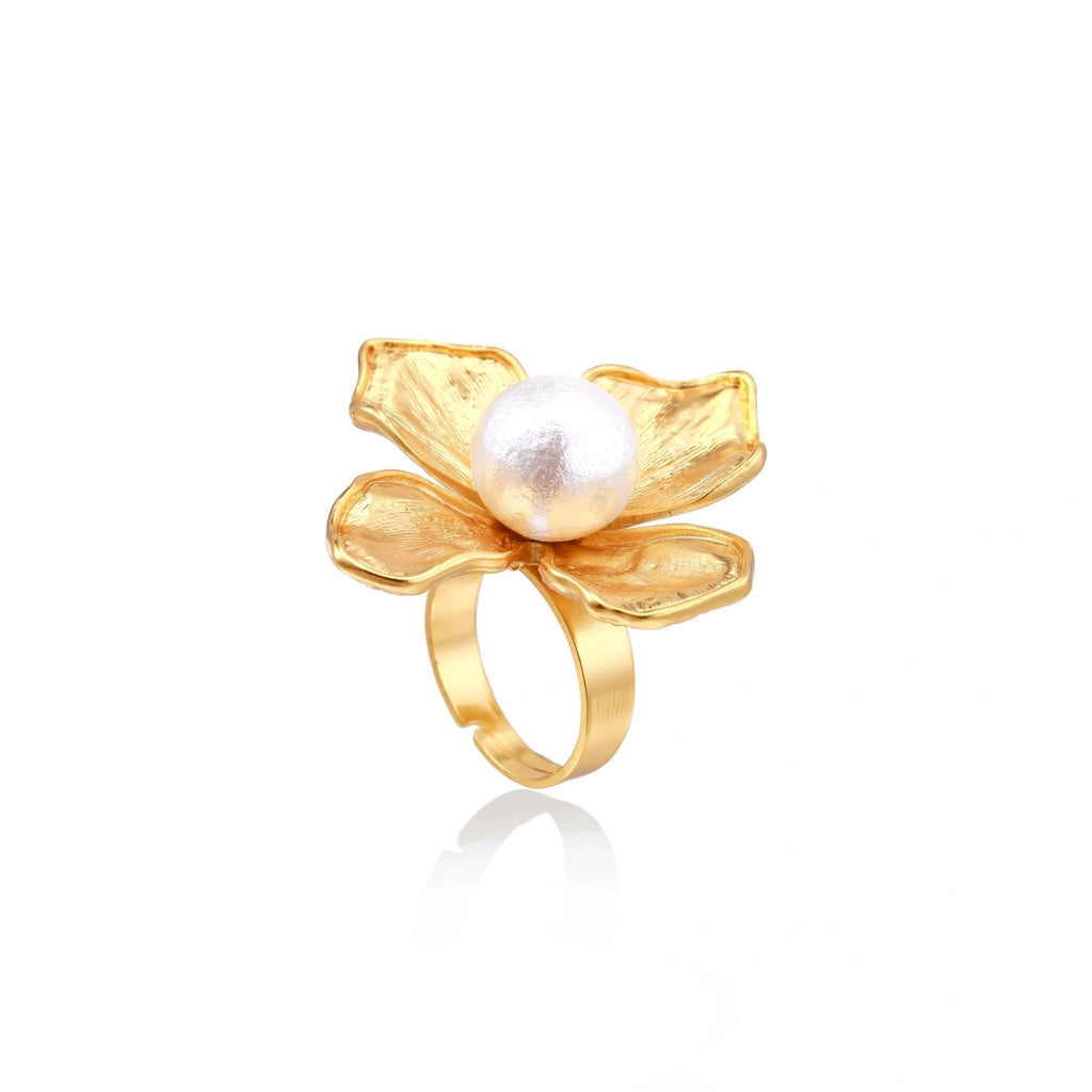 Blooming Pearl Statement Ring