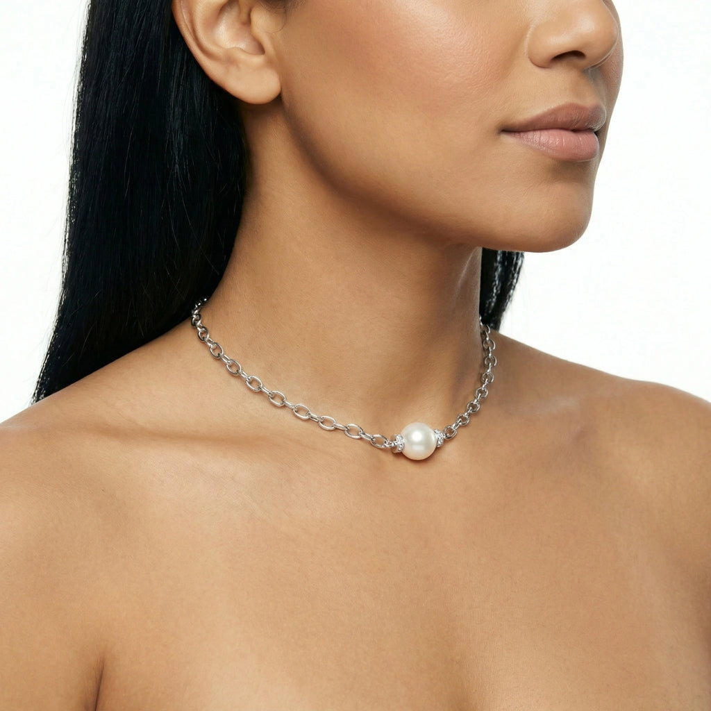 Luna Pearl Chain Necklace