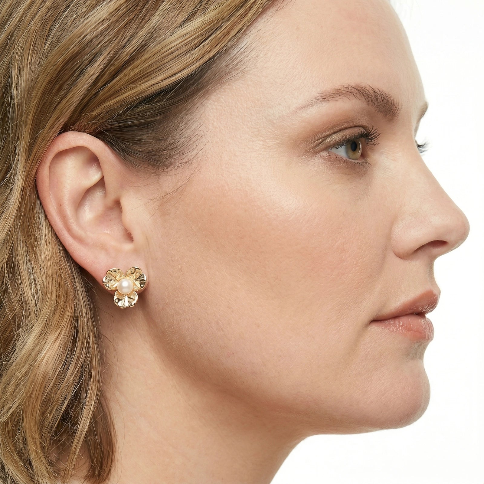 Bloom Pearl Studs